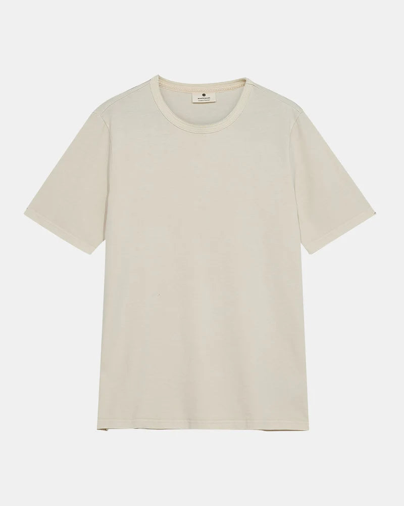 T-shirt Akkikki Crudo