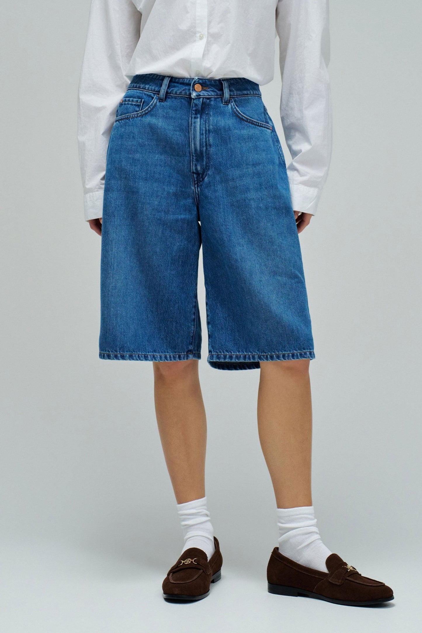 JEANS TIPO BERMUDA