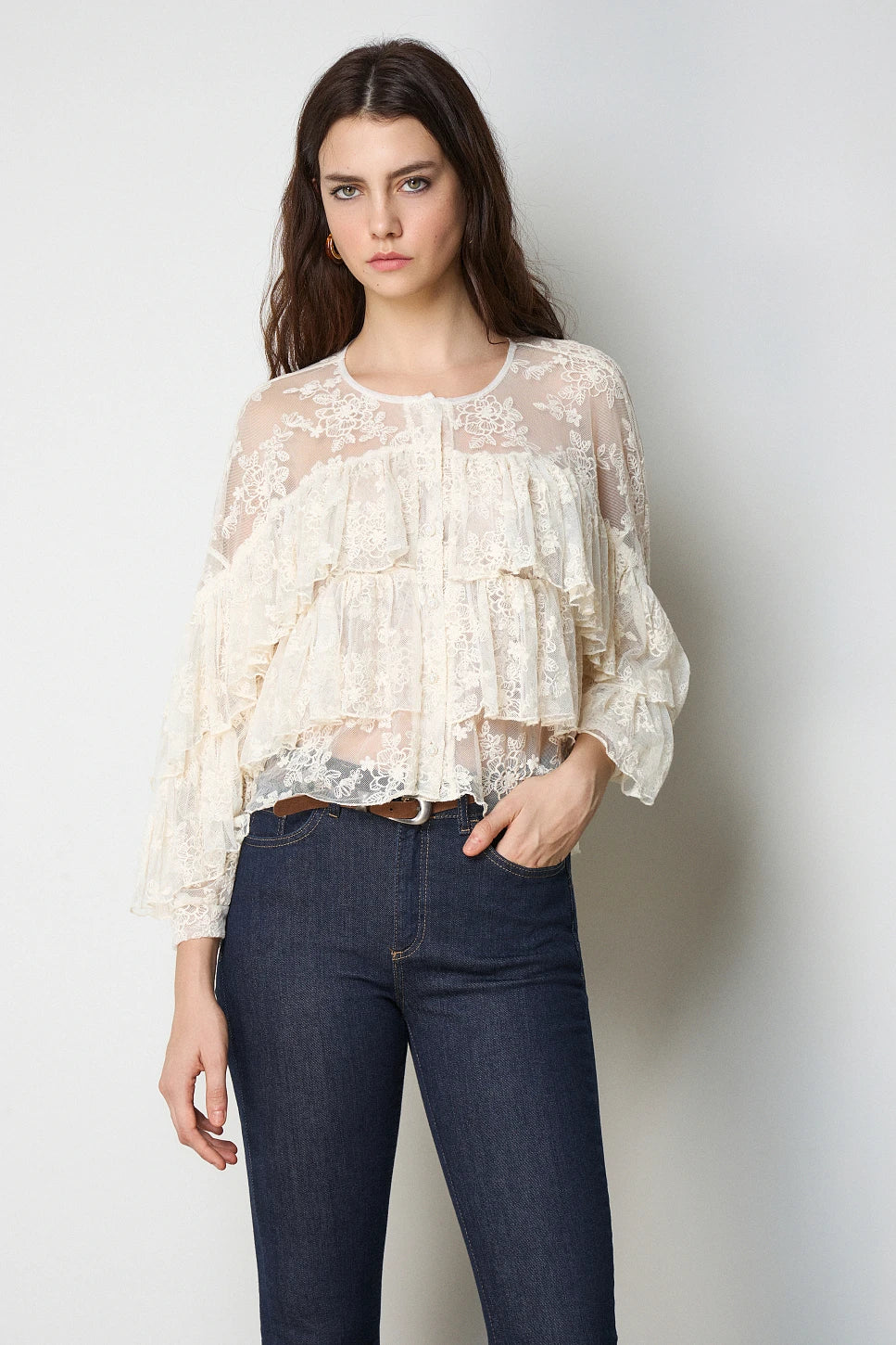 BLUSA DE ENCAJE