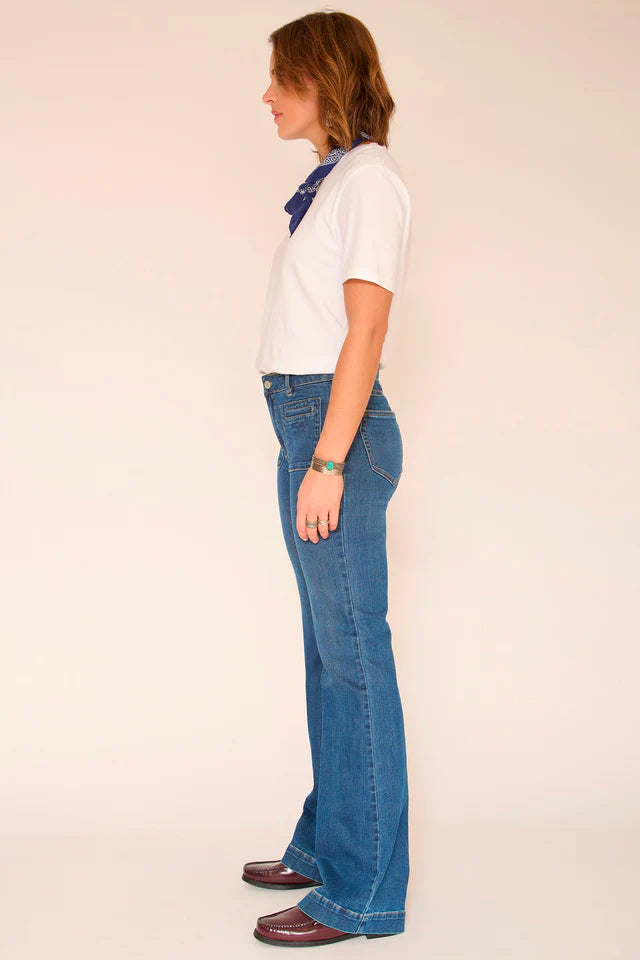 JEANS THE DIANA WILSON