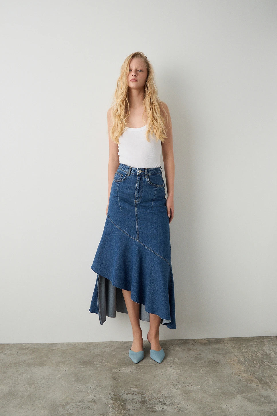 FALDA DENIM ASIMÉTRICA