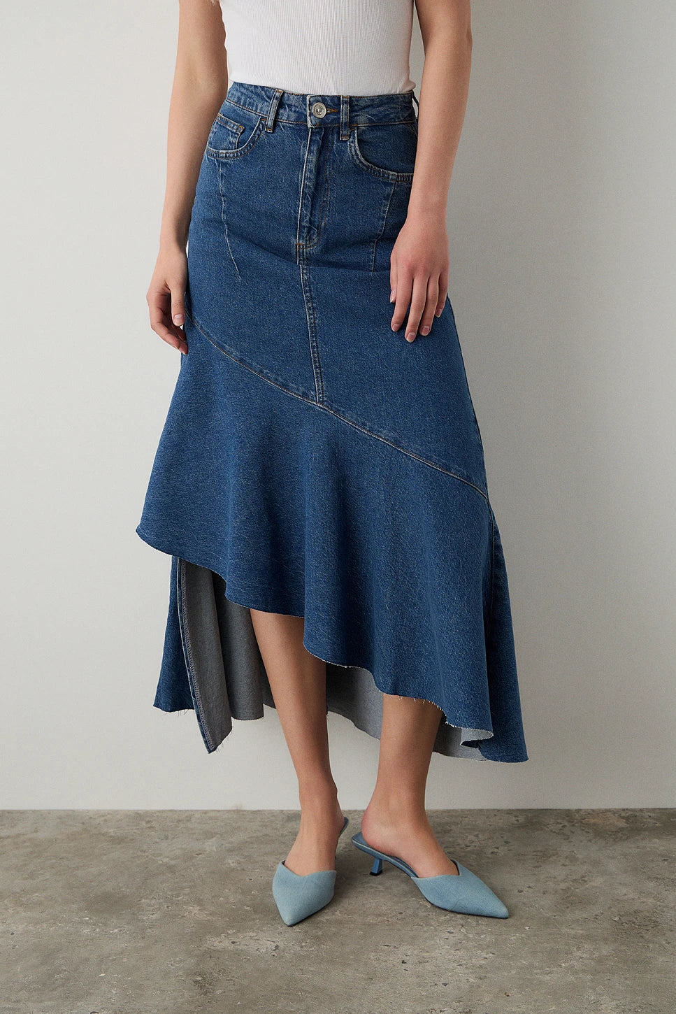 FALDA DENIM ASIMÉTRICA