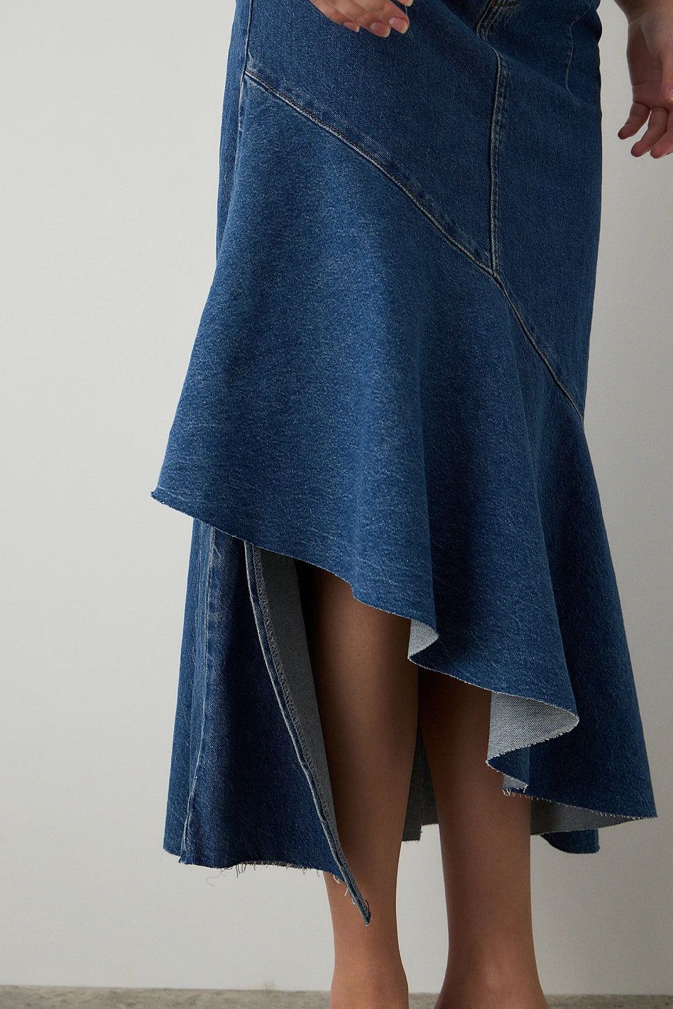 FALDA DENIM ASIMÉTRICA