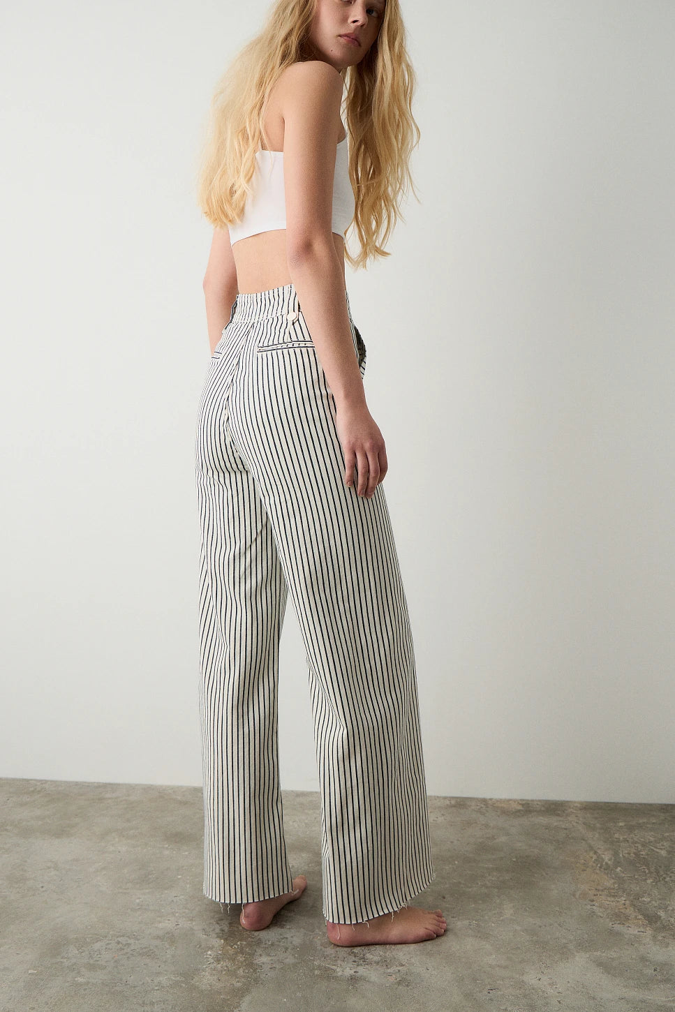 JEANS FLARE DE RAYAS