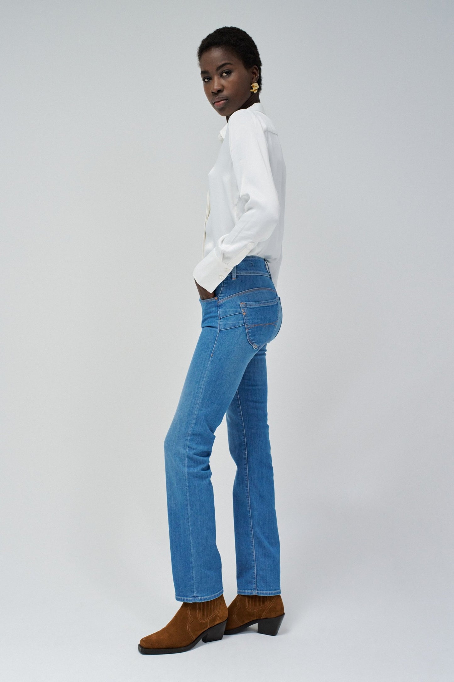JEANS SECRET PUSH IN