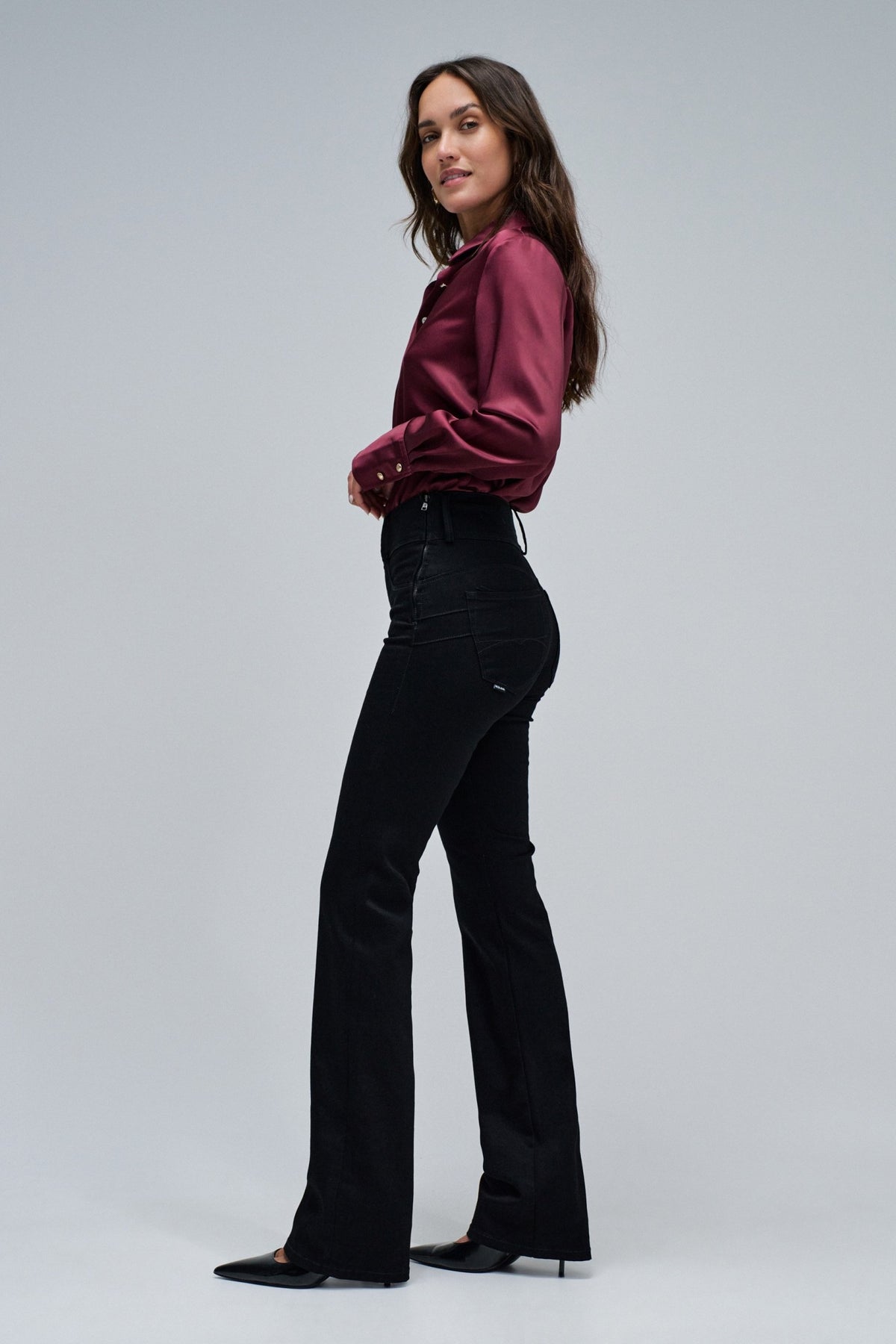 JEANS RECTOS SECRET PUSH IN