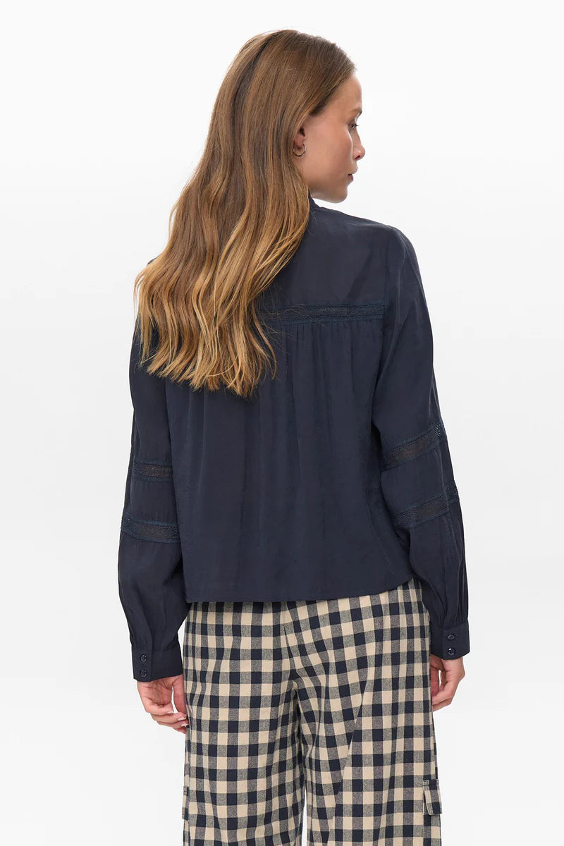 BLUSA NURIKA