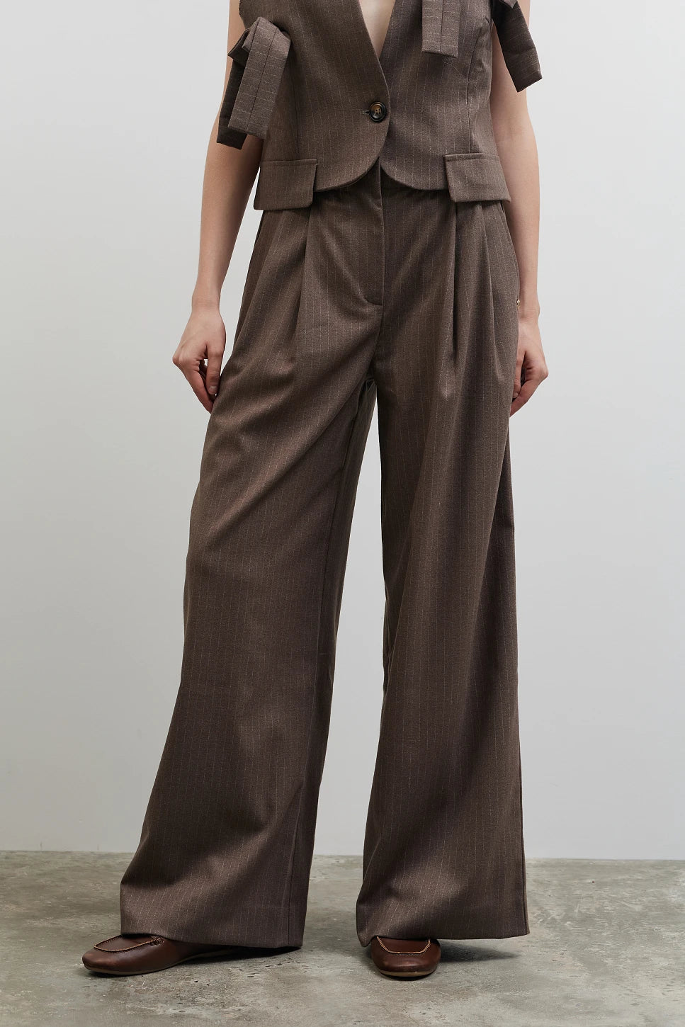 PANTALÓN WIDE LEG RAYA DIPLOMÁTICA