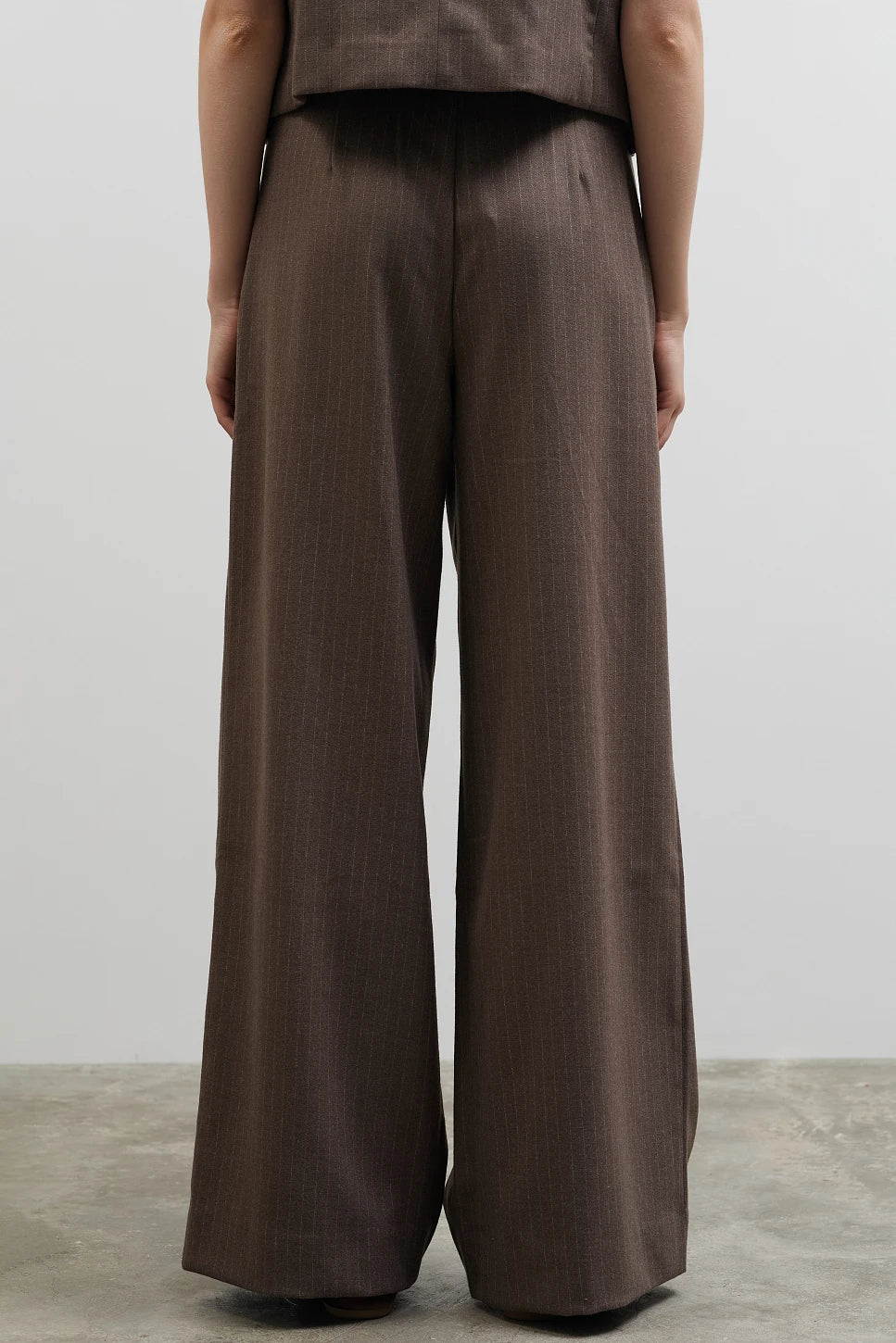 PANTALÓN WIDE LEG RAYA DIPLOMÁTICA