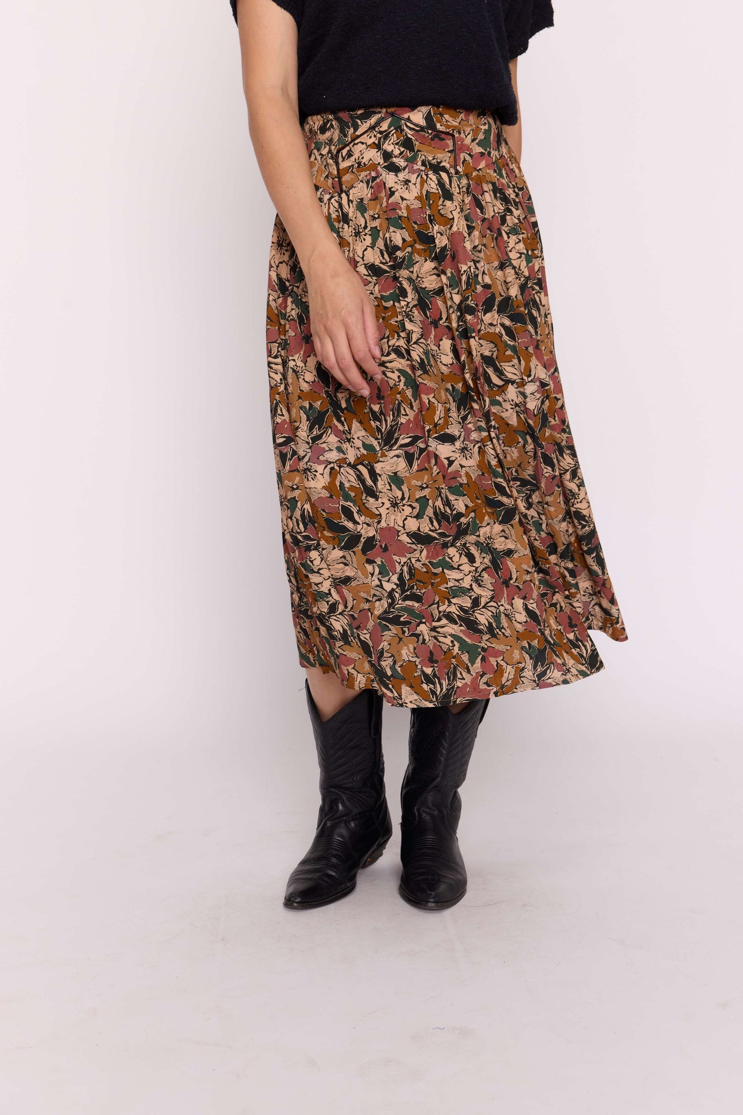 Falda Rosalia