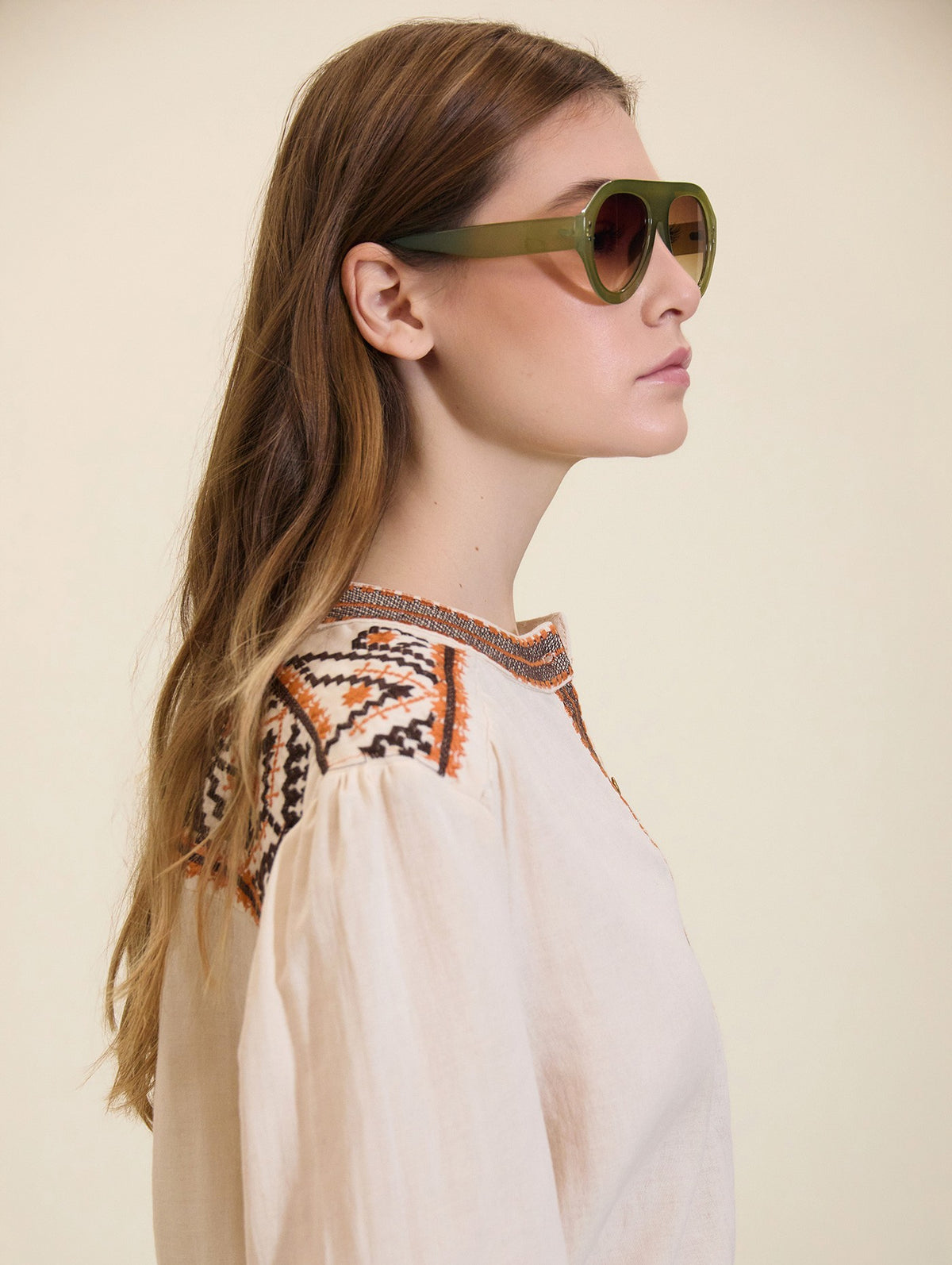 BLUSA BORDADA