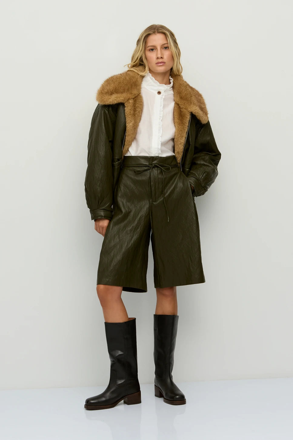 BOMBER ECOPIEL CON PELO