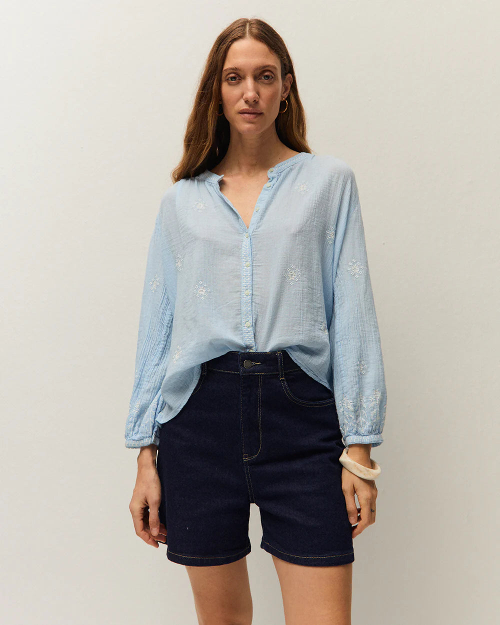 BLUSA DE GASA BORDADA