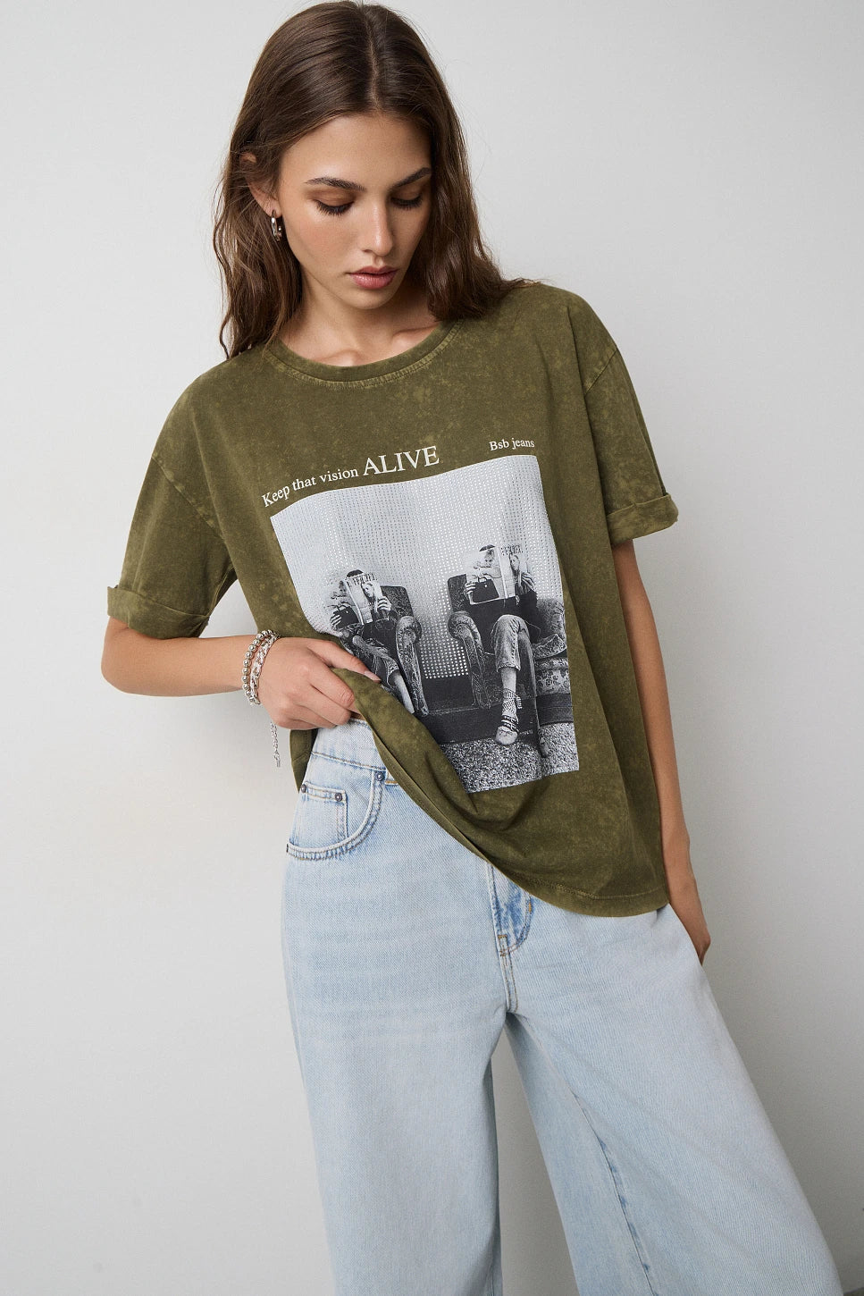 CAMISETA ESTAMPADA CON STRASS