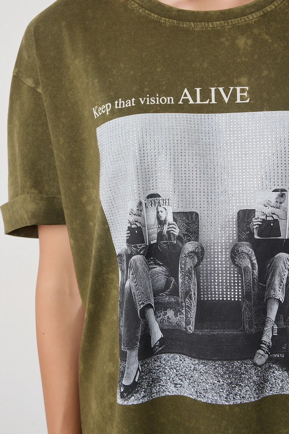 CAMISETA ESTAMPADA CON STRASS