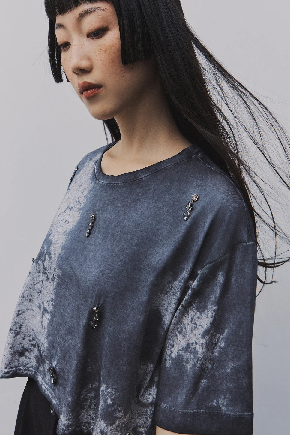 CAMISETA TIE DYE STRASS