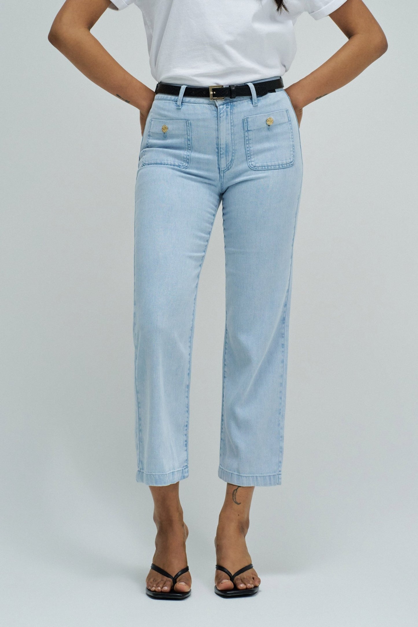 JEANS CROP EN LIGHTDENIM