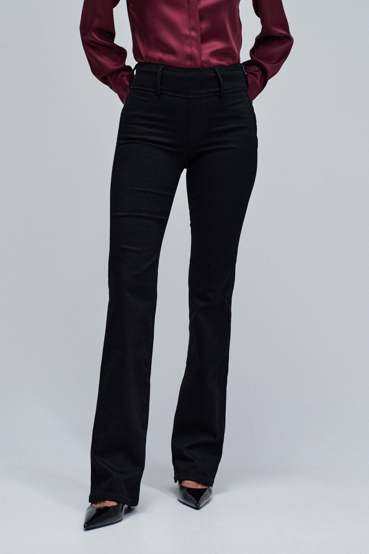 JEANS RECTOS SECRET PUSH IN