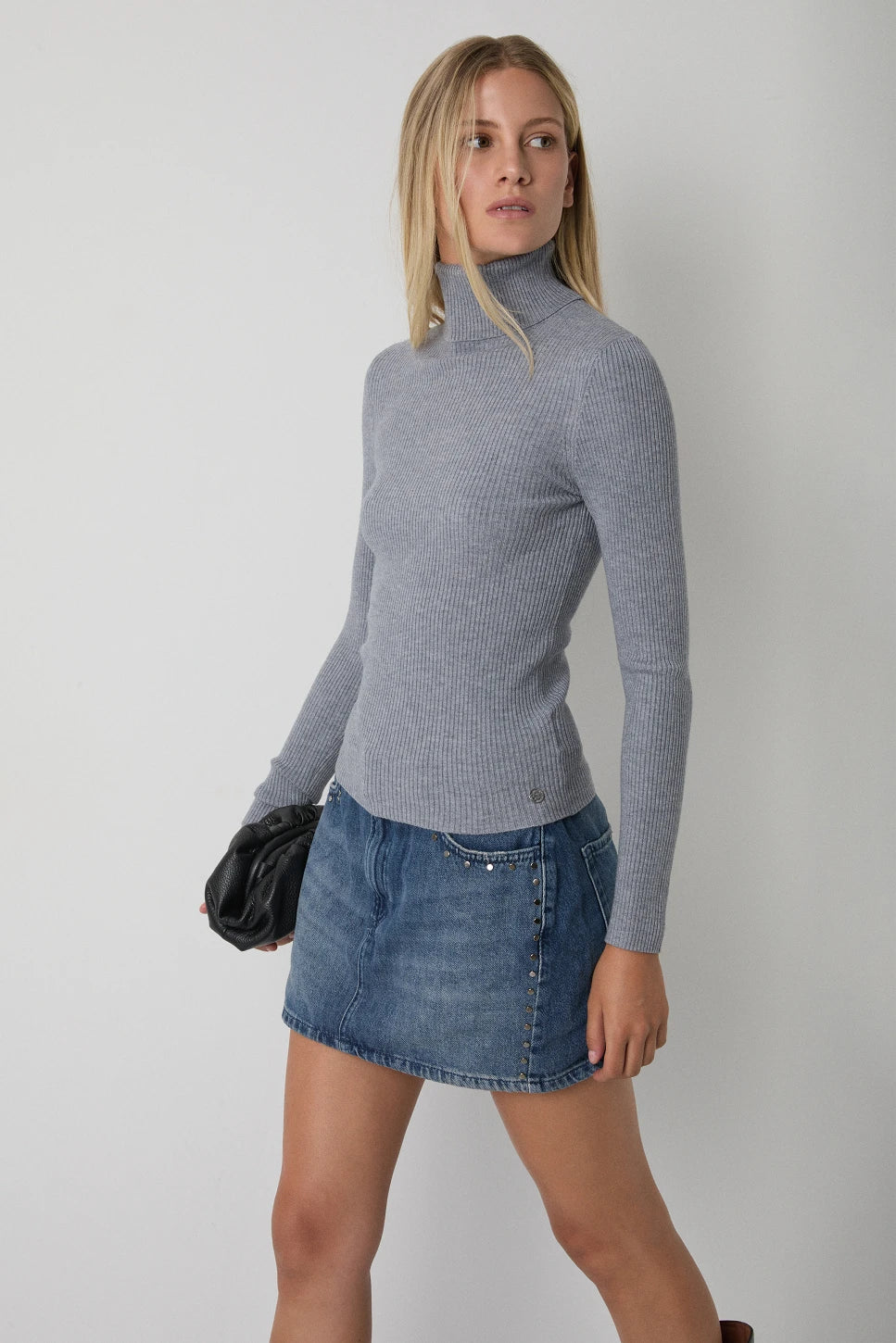 JERSEY DE CANALÉ CUELLO ALTO