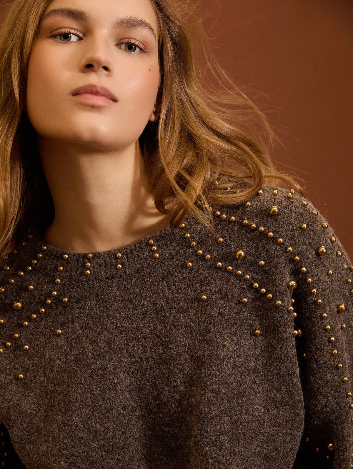 JERSEY CON TACHAS