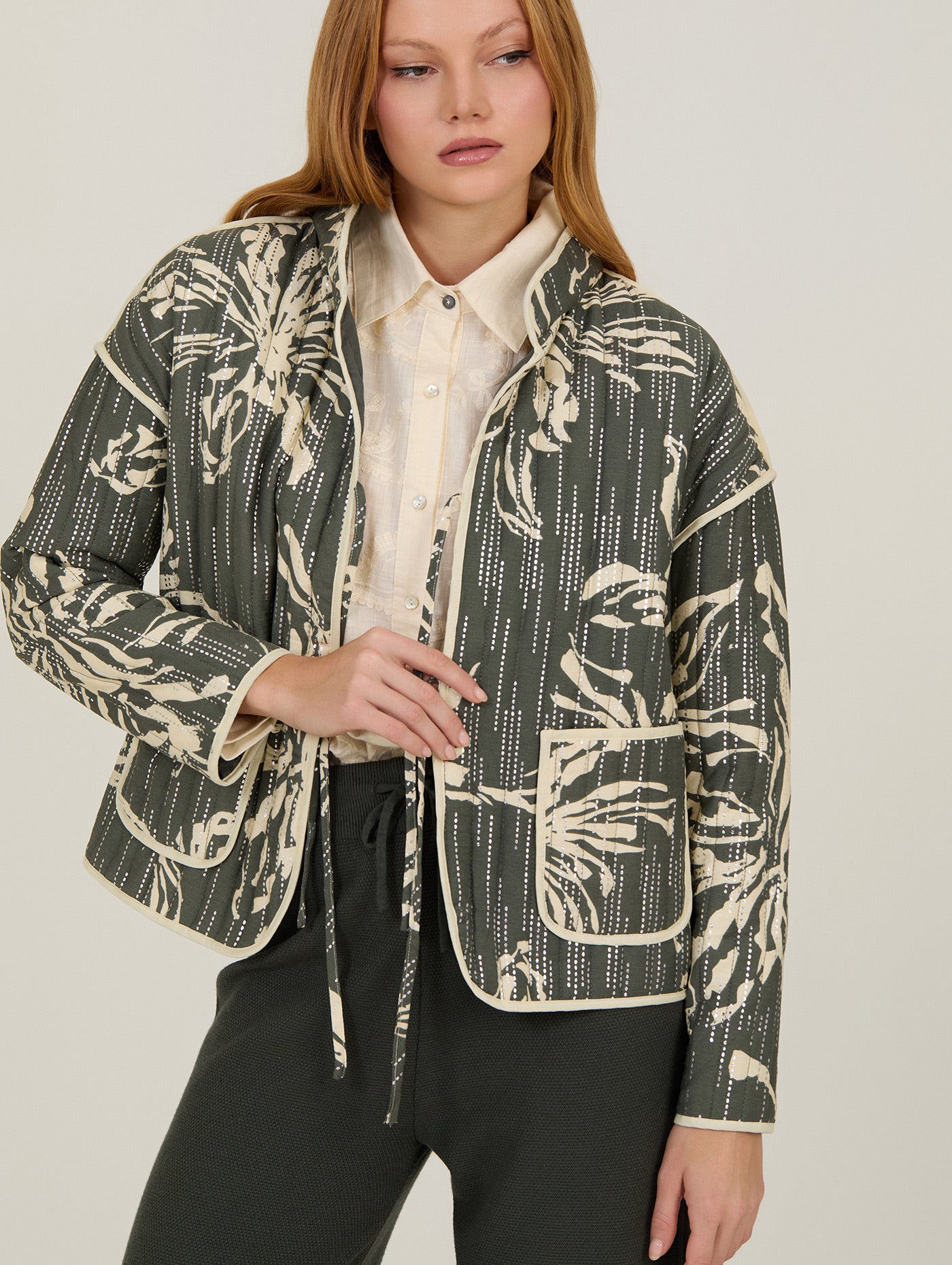 CHAQUETA ESTAMPADA GUATEADA