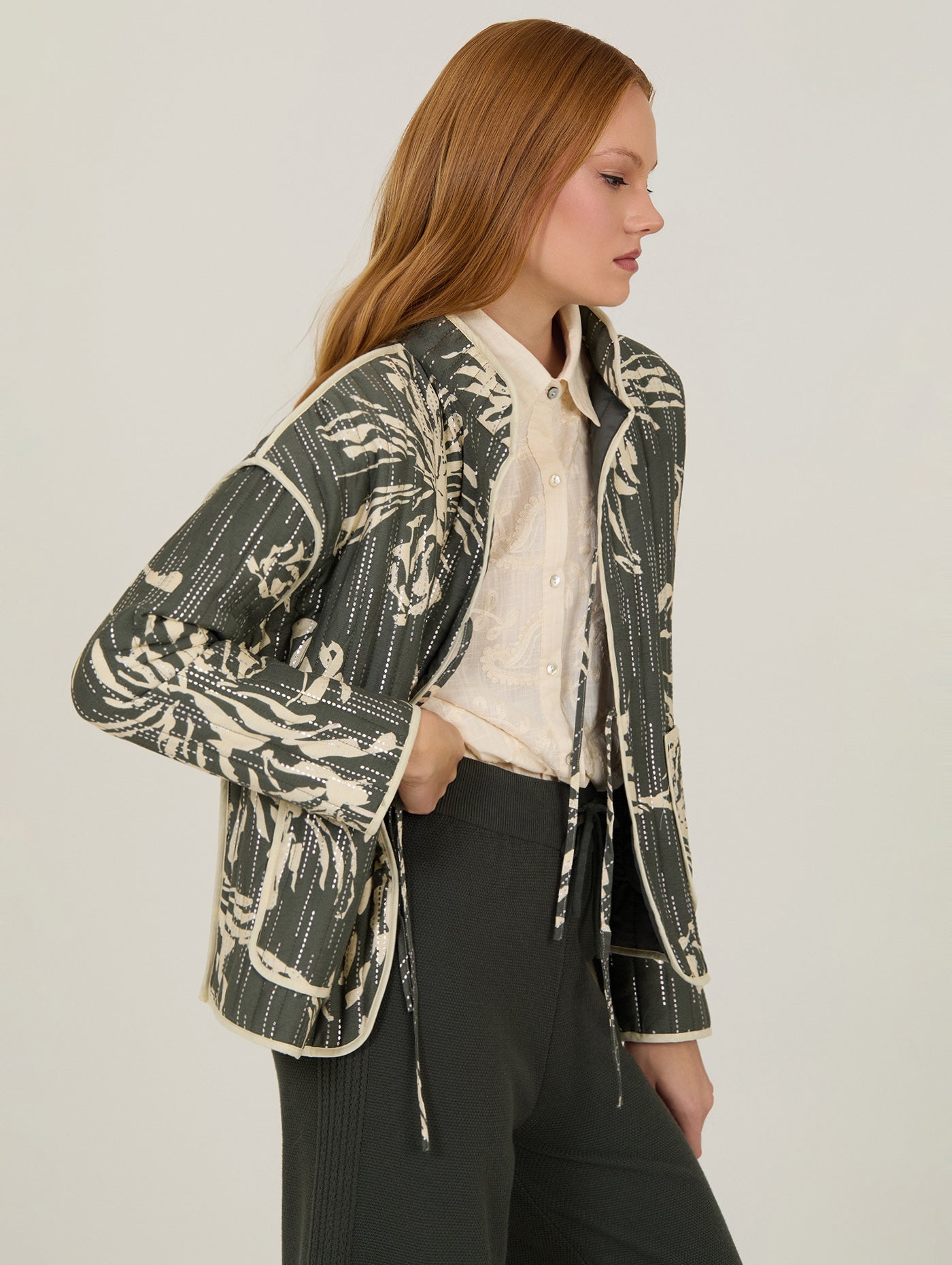 CHAQUETA ESTAMPADA GUATEADA