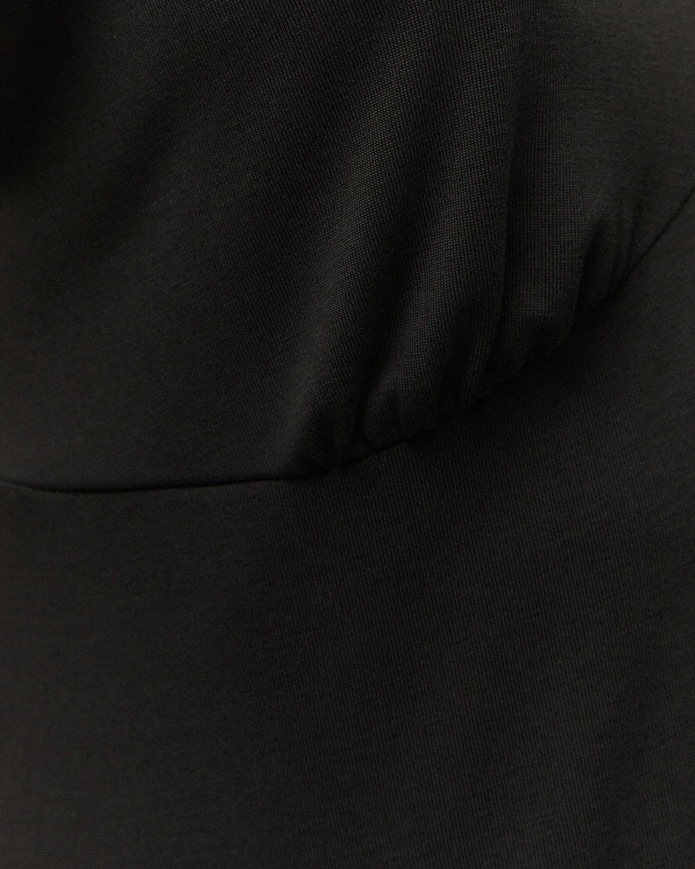 MINIVESTIDO CON VOLANTES