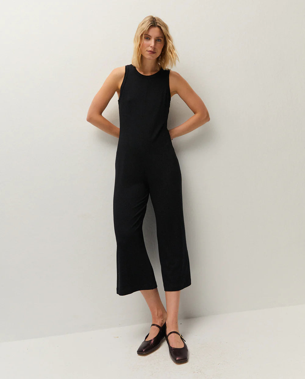 MINIVESTIDO CON VOLANTES