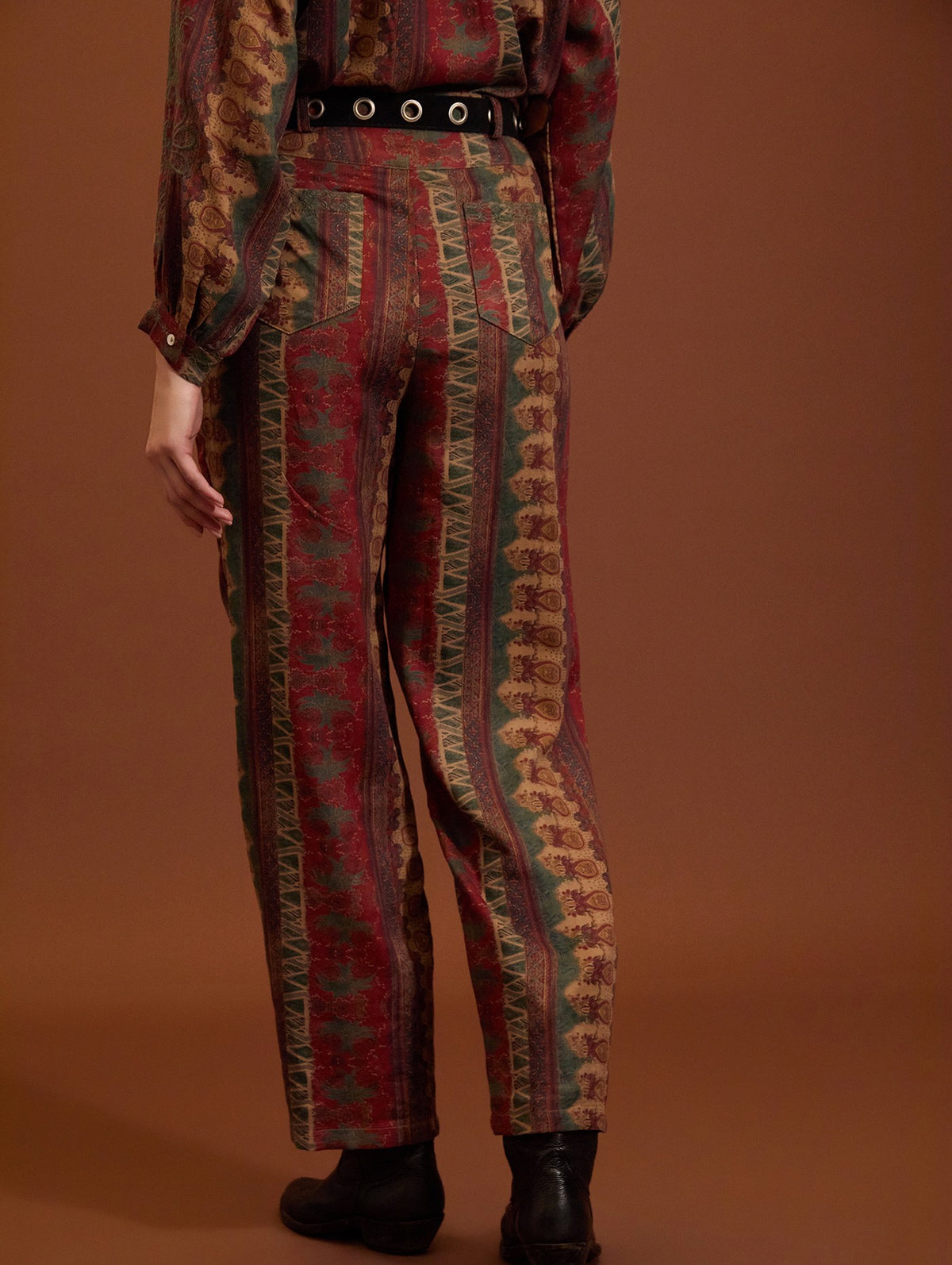 PANTALÓN BAGGY ESTAMPADO ÉTNICO