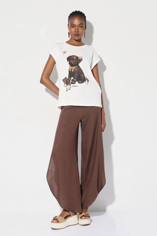 T-SHIRT ESTAMPADA CON  APLICACIONES