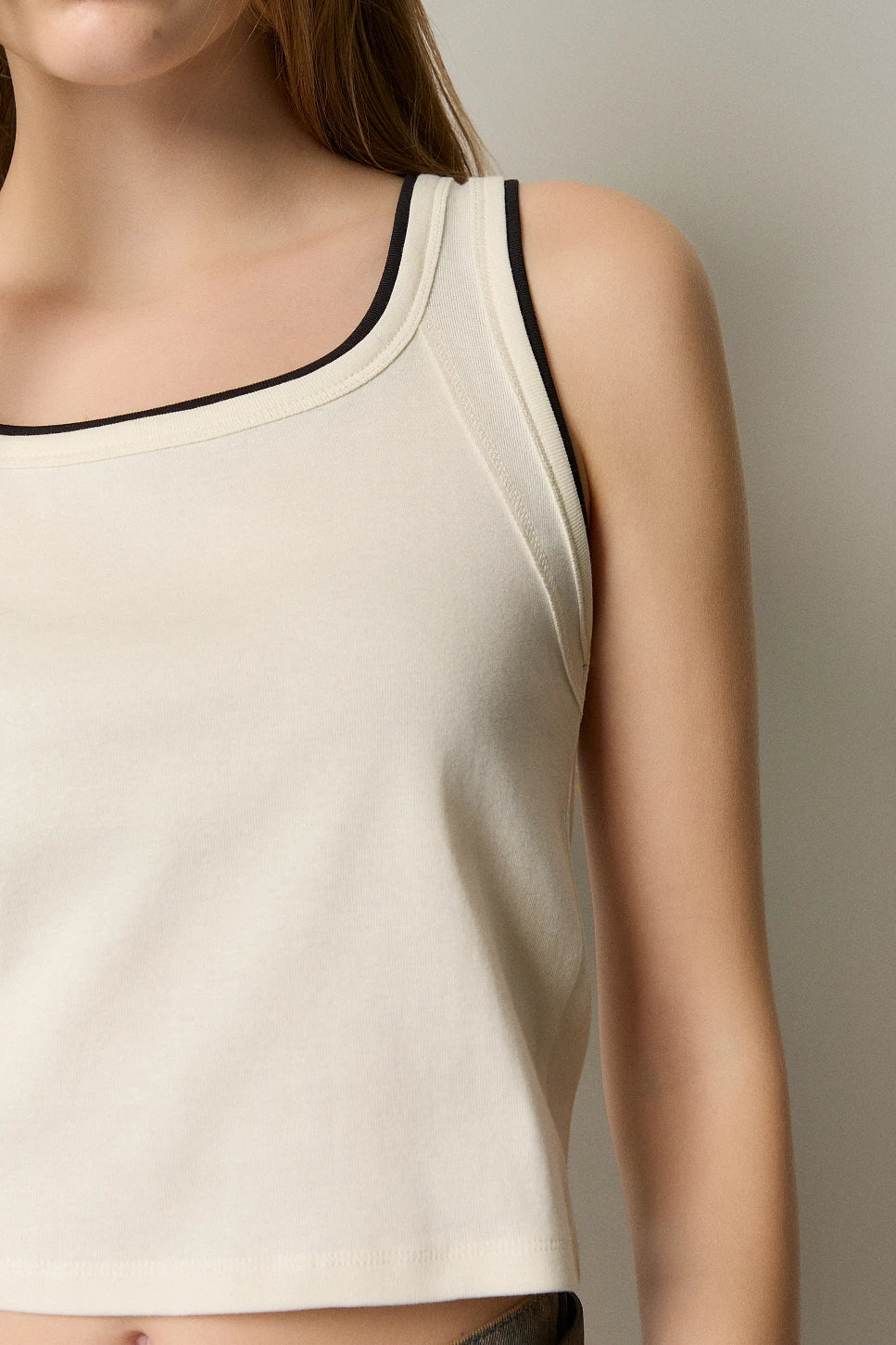 TOP CON VIVO CONTRASTE