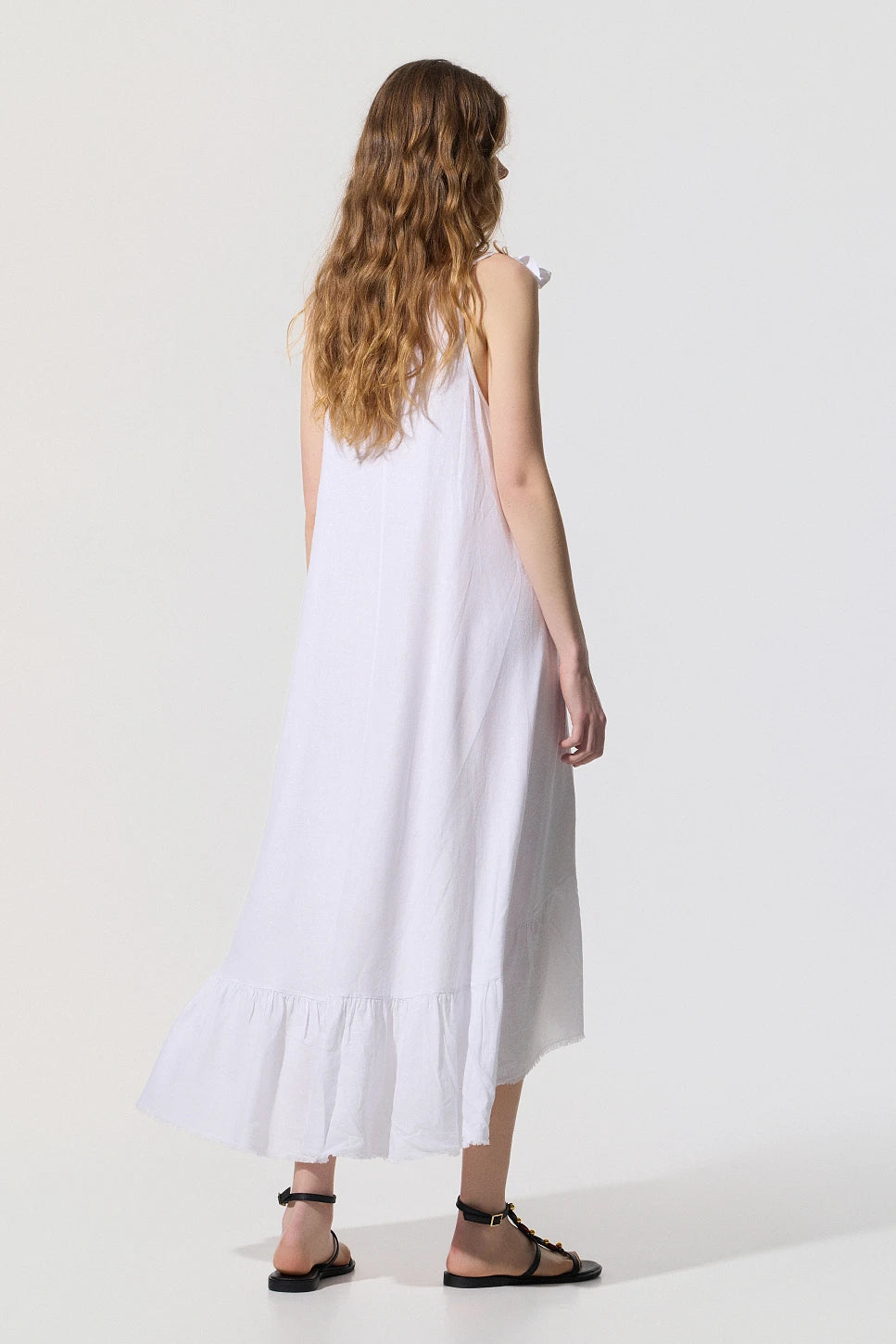VESTIDO DE LINO ASIMÉTRICO