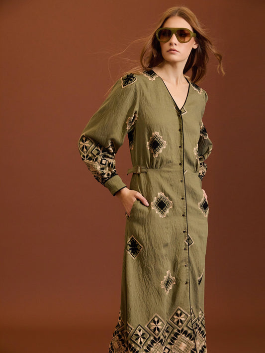 VESTIDO CON ESTAMPADO ÉTNICO