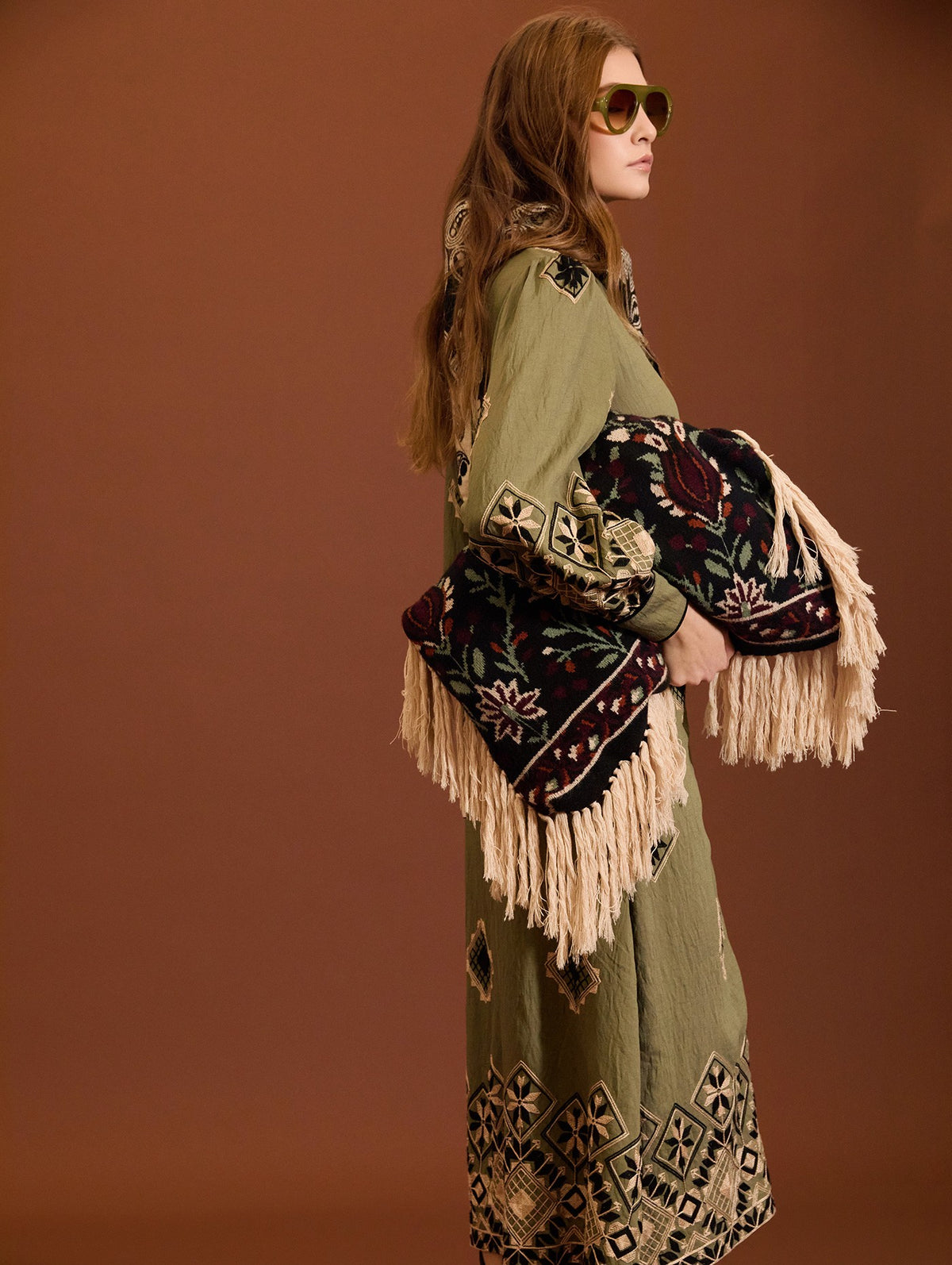 VESTIDO CON ESTAMPADO ÉTNICO