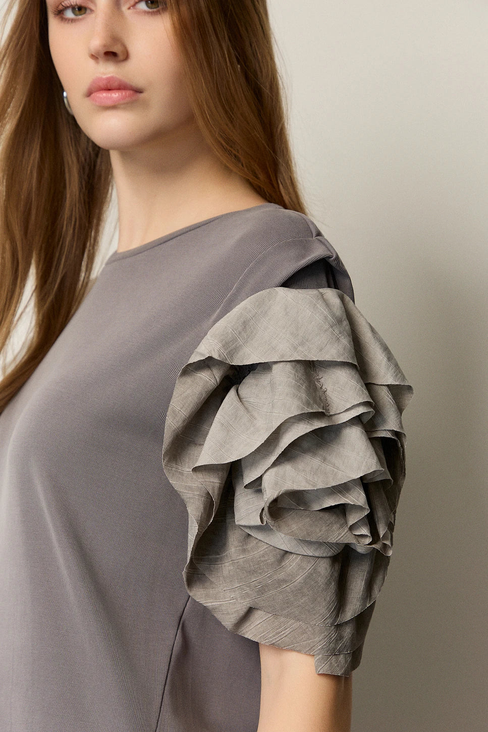 VESTIDO MIDI VOLANTES