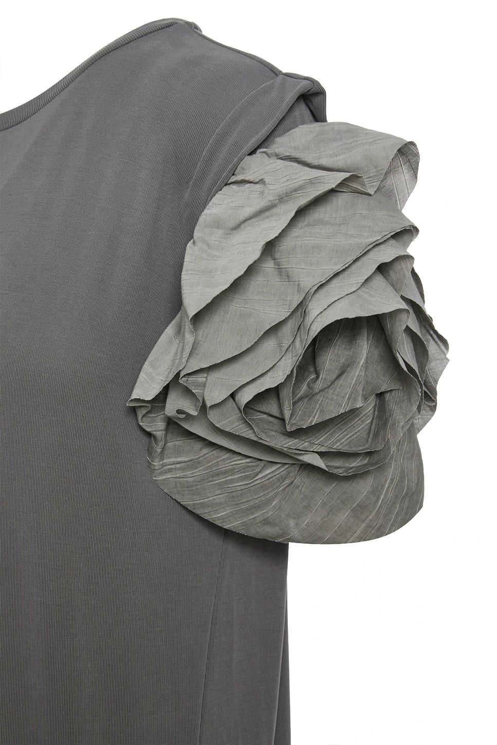 VESTIDO MIDI VOLANTES