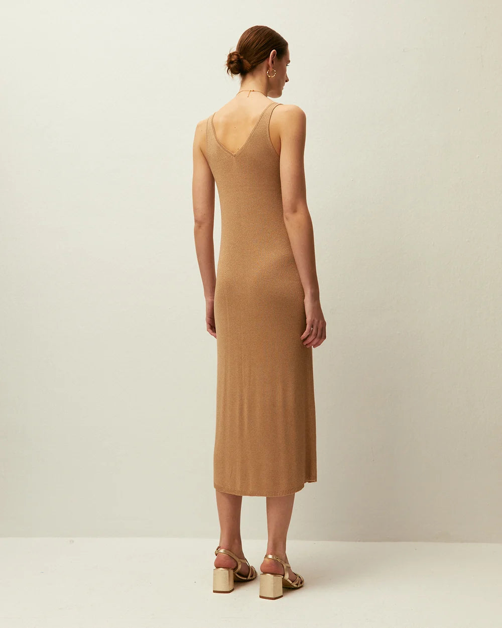 VESTIDO MIDI DE PUNTO