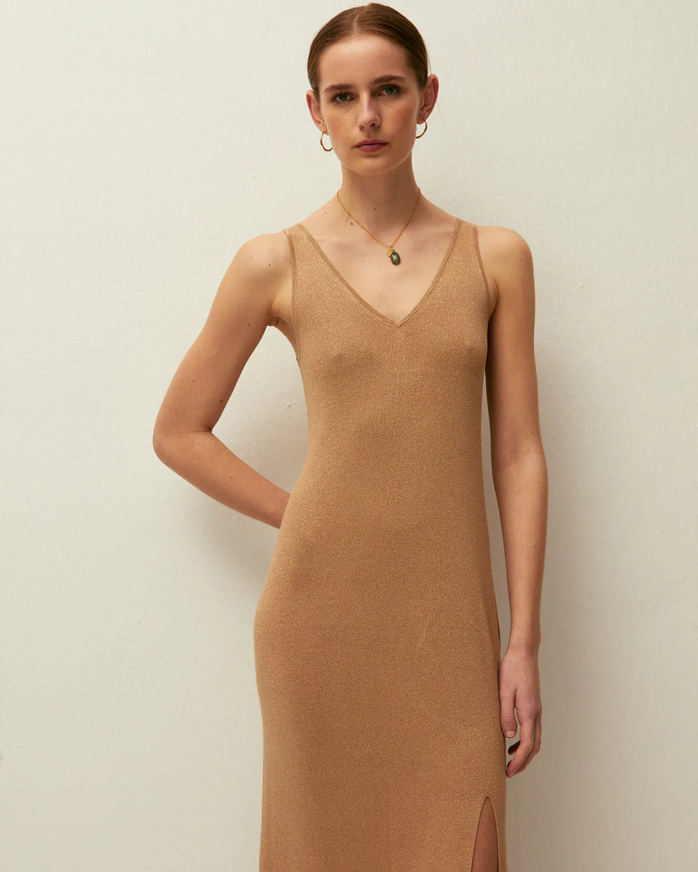 VESTIDO MIDI DE PUNTO
