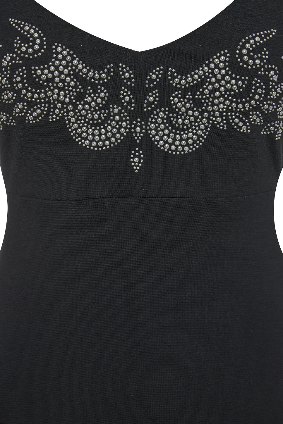 VESTIDO CON TACHUELAS